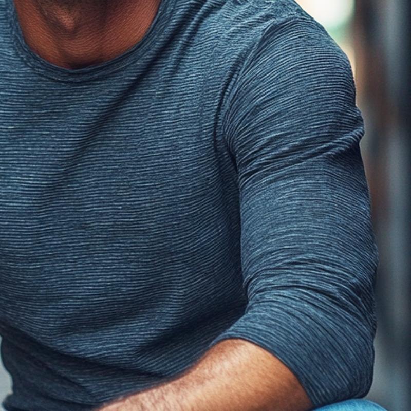 Men's Blended Round Neck Long Sleeve T-shirt 9879658004664